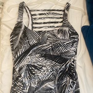Size medium nwt black and white swim suit